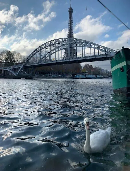Sejour Sur Peniche De Luxe Face Tour Eiffel Hotel París Francia