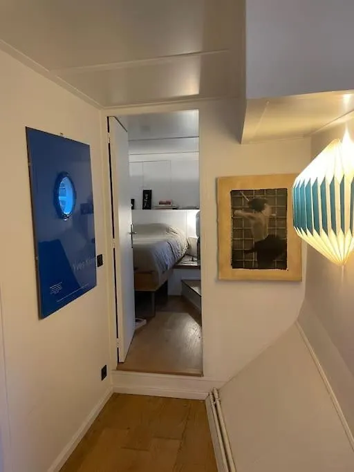 Sejour Sur Peniche De Luxe Face Tour Eiffel Hotel París Francia